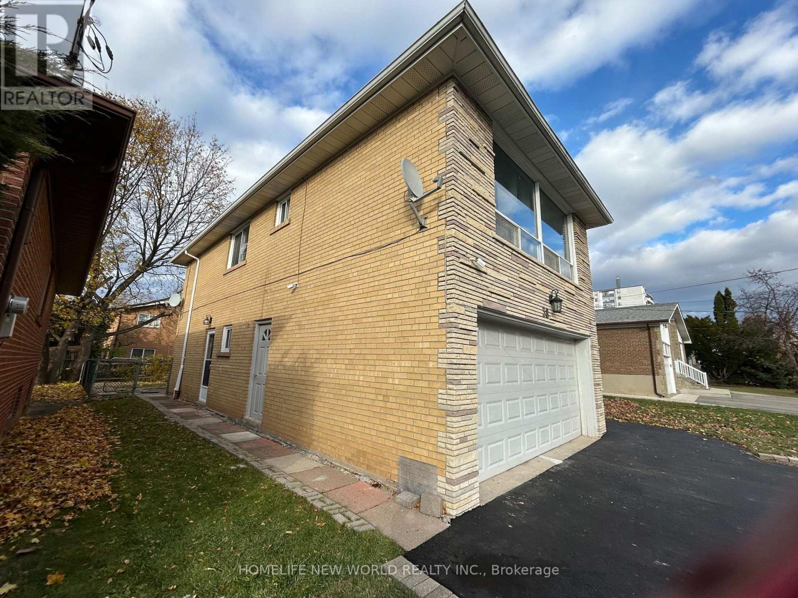 38 Cedarcroft Boulevard W, Toronto, Ontario  M2R 2Z5 - Photo 3 - C12556984