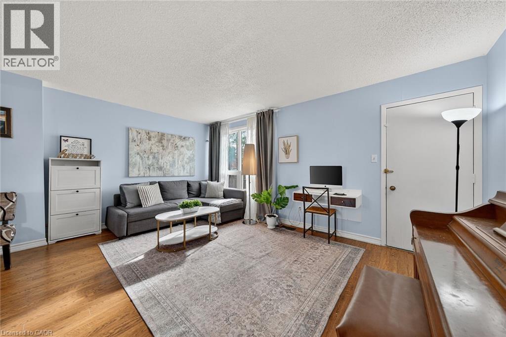 83 Fonthill Road, Hamilton, Ontario  L9C 6T1 - Photo 13 - 40788955