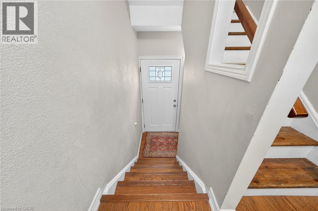 83 Fonthill Road, Hamilton, Ontario  L9C 6T1 - Photo 6 - 40788955