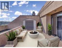 PH7 460 WESTVIEW STREET