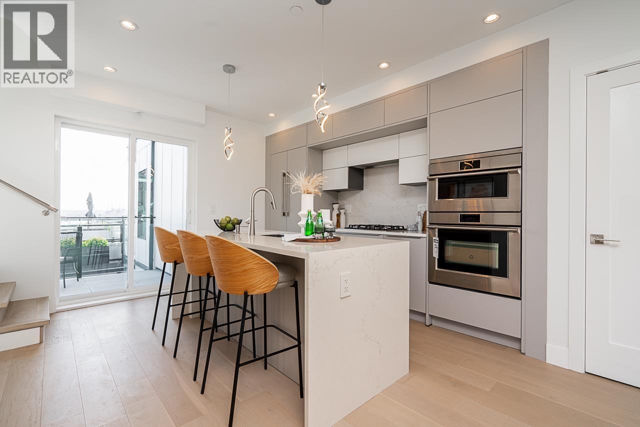 2 434 E 1st Street, North Vancouver, British Columbia  V7L 1B7 - Photo 7 - R3068566