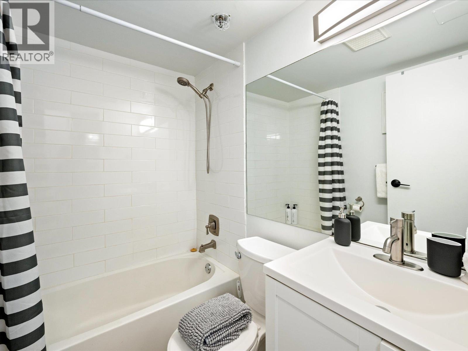 253 4340 Lorimer Road, Whistler, British Columbia  V8E 1A5 - Photo 13 - R3068576