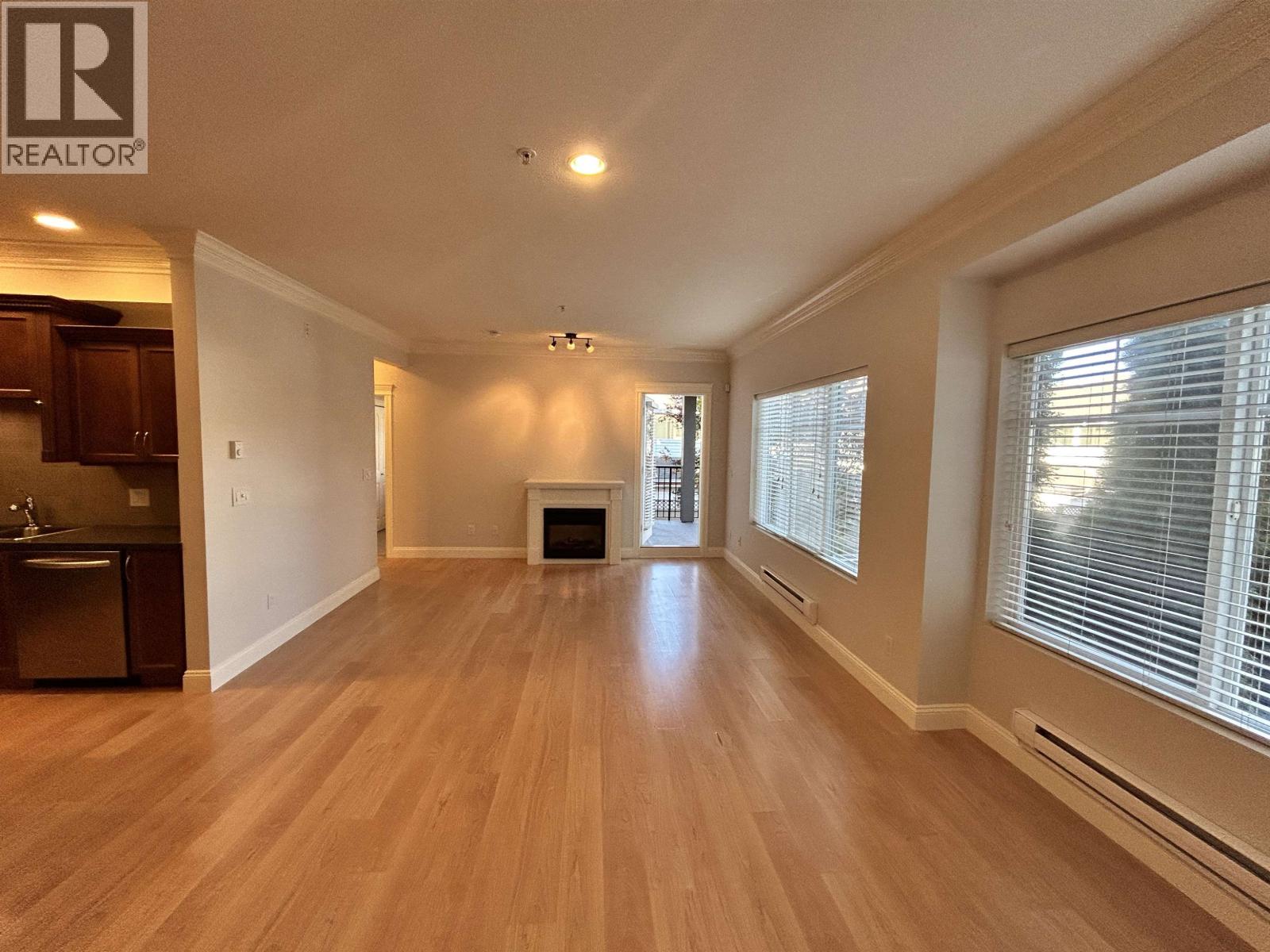 215 22150 Dewdney Trunk Road, Maple Ridge, British Columbia V2X 3H6 - Photo 3 - R3068589