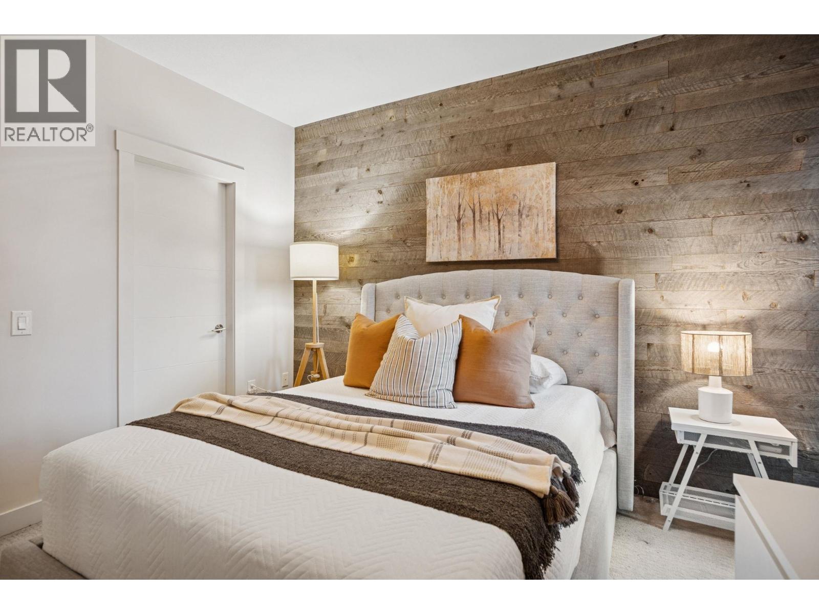 303 733 W 14 Street, North Vancouver, British Columbia  V7M 0C6 - Photo 16 - R3068593