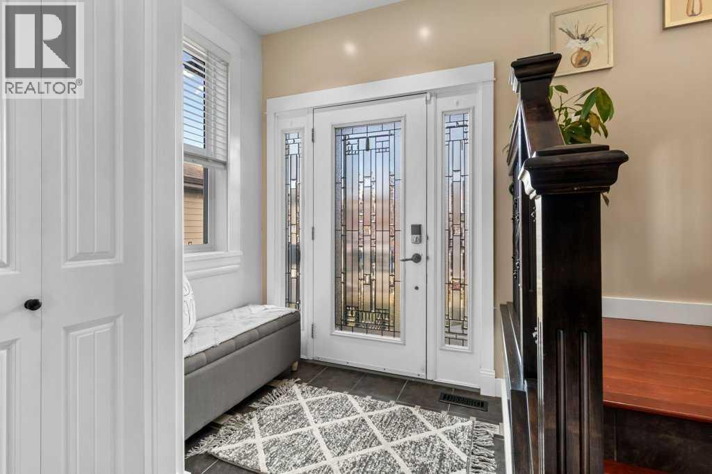 20 Oakfield Close, Red Deer, Alberta  T4P 0C9 - Photo 4 - A2270240