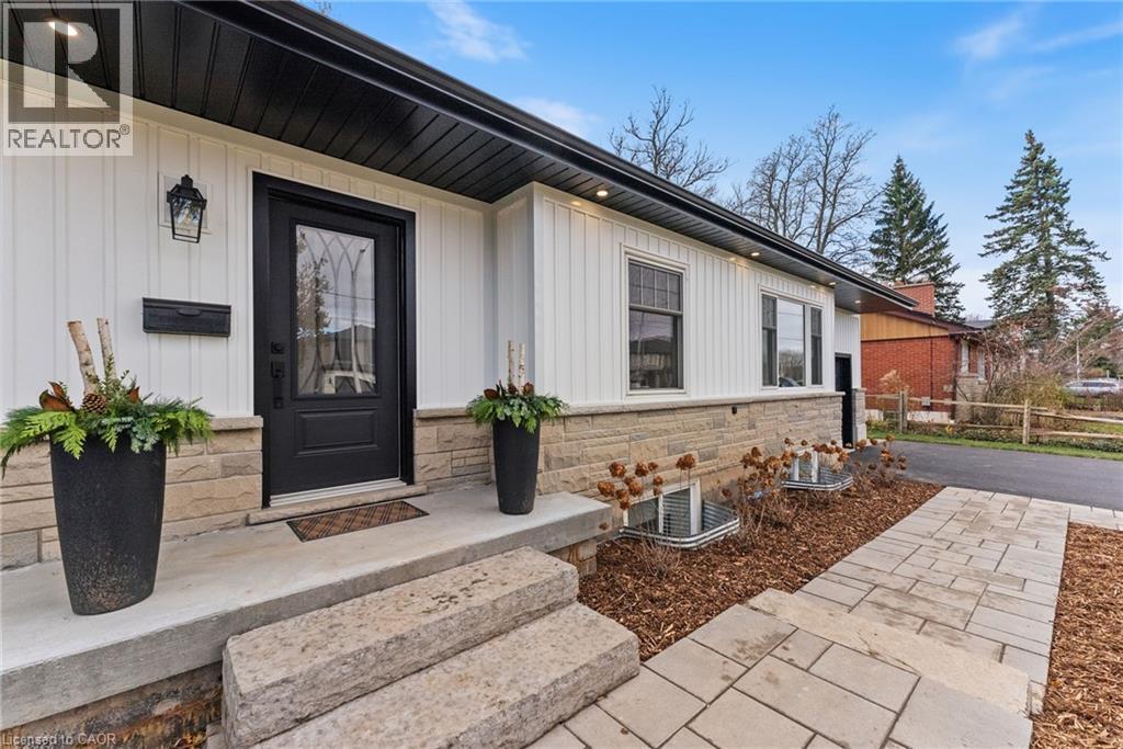 46 Roselawn Avenue, Ancaster, Ontario  L9G 2J2 - Photo 2 - 40786995