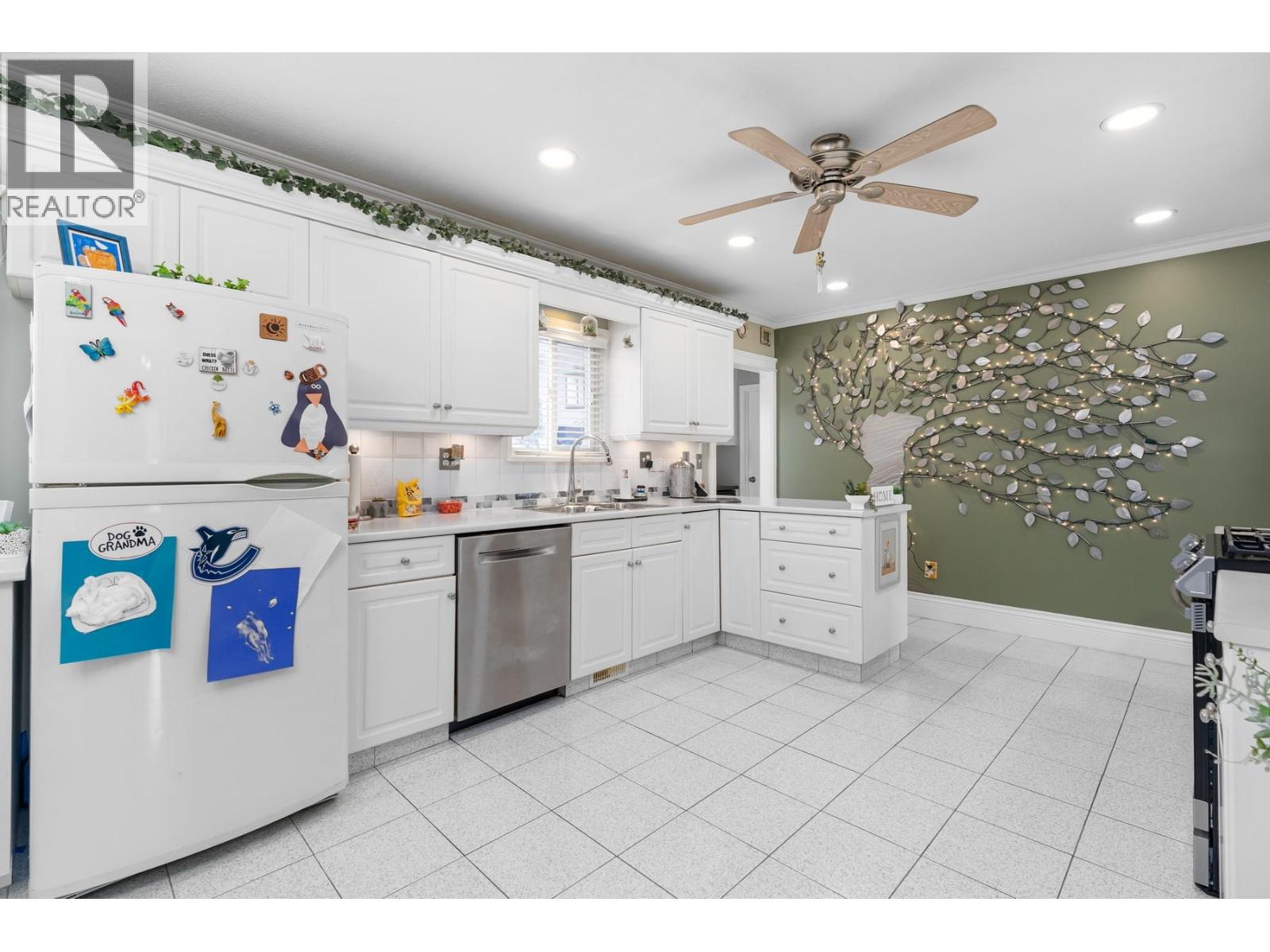 5516 Clarendon Street, Vancouver, British Columbia V5R 3J9 - Photo 10 - R3068556