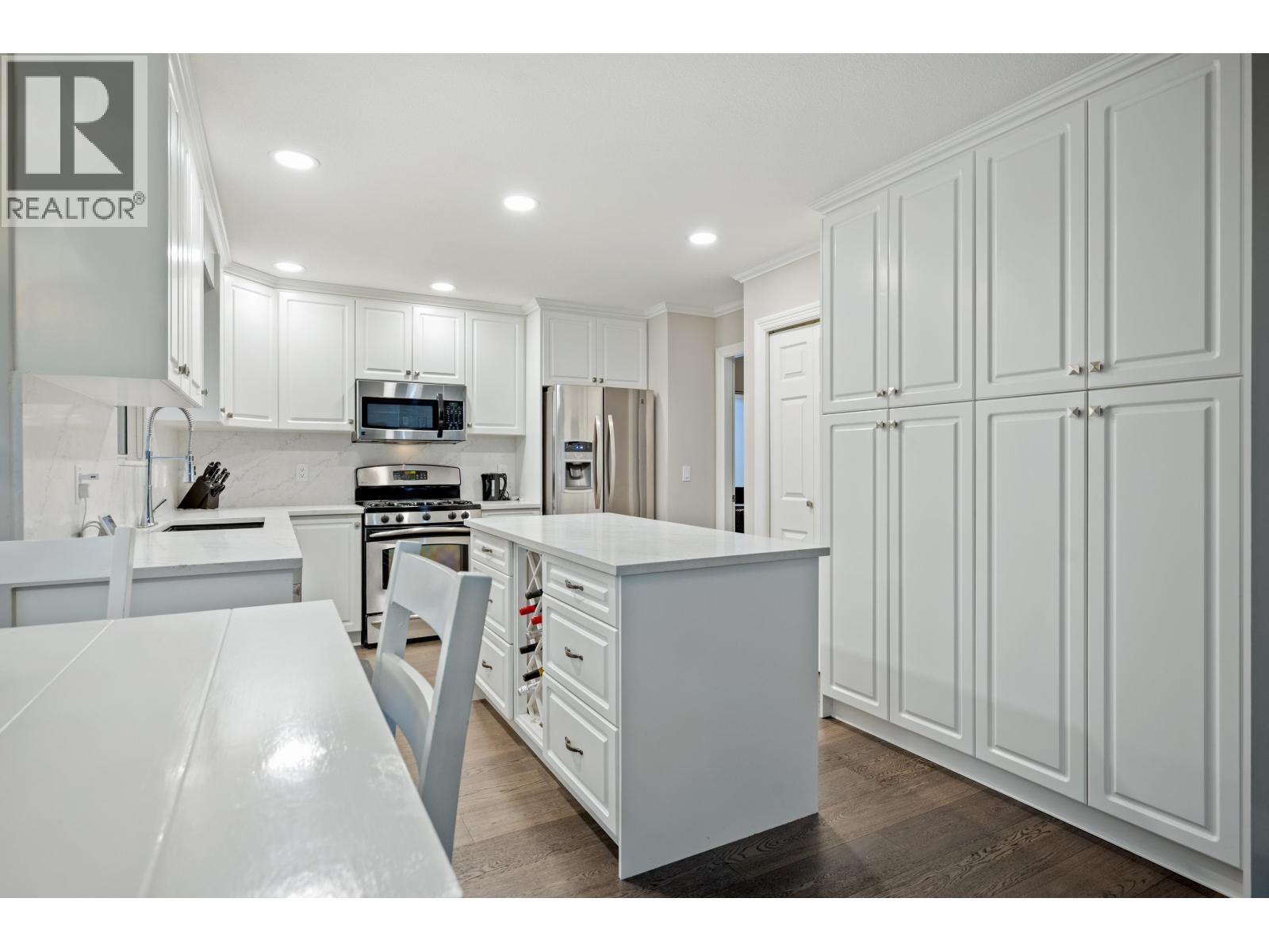 1563 Wintergreen Place, Coquitlam, British Columbia  V3E 2V5 - Photo 13 - R3068594