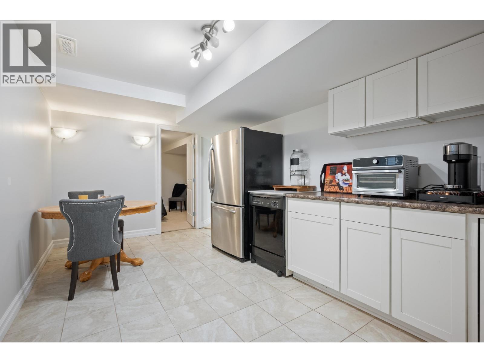 1563 Wintergreen Place, Coquitlam, British Columbia  V3E 2V5 - Photo 31 - R3068594