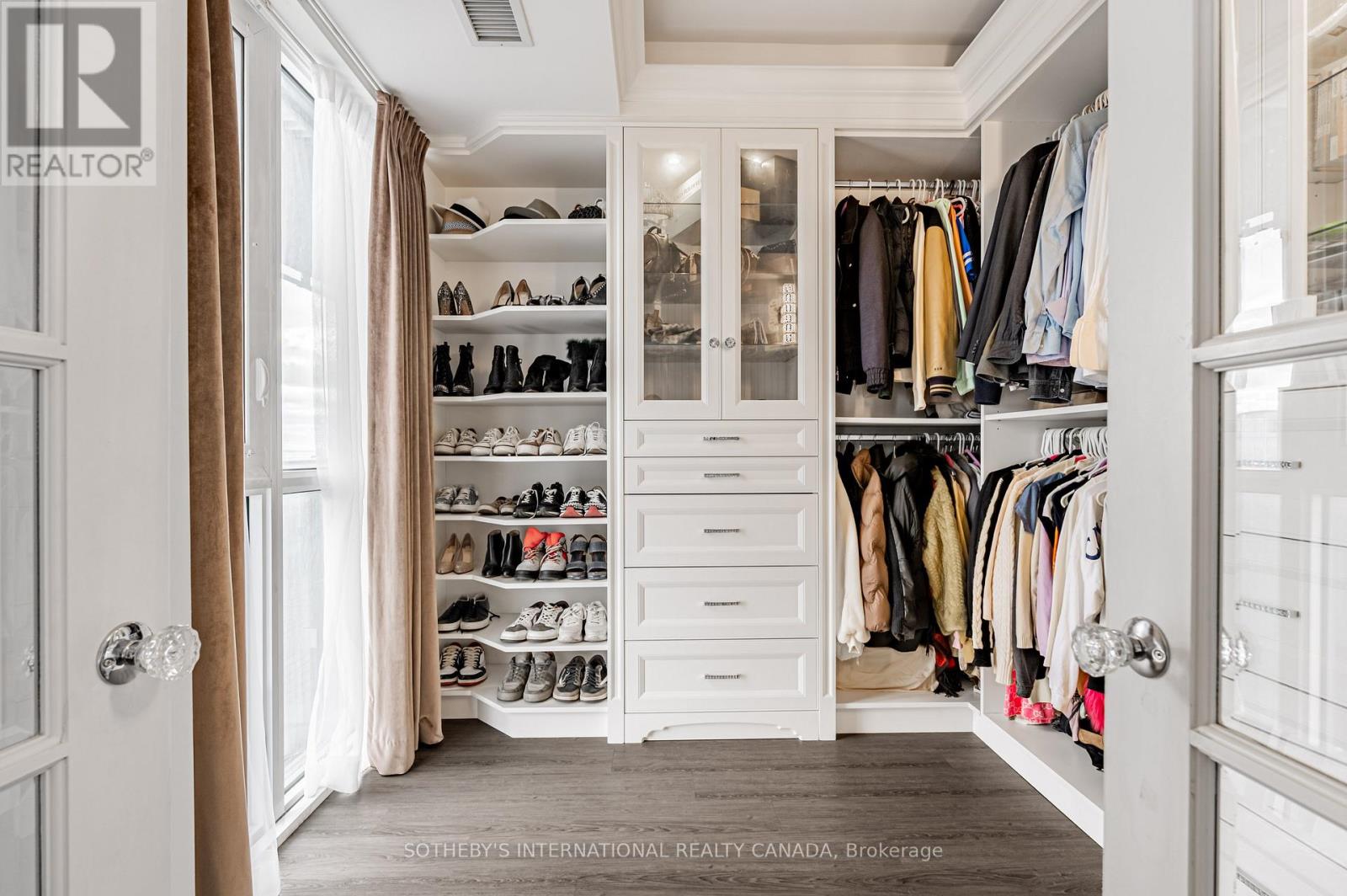 4511 - 7 Grenville Street, Toronto, Ontario  M4Y 0E9 - Photo 20 - C12557138