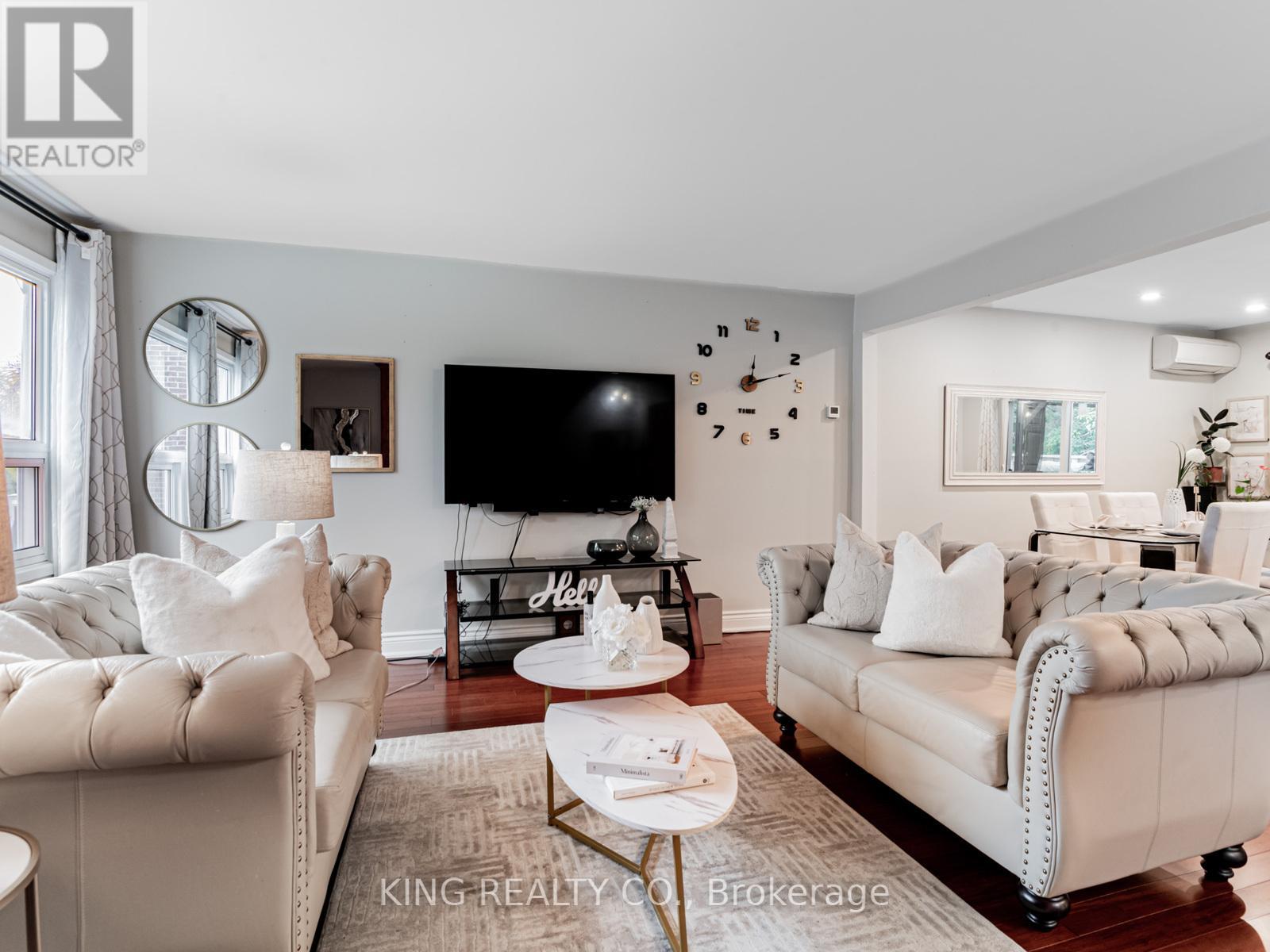 2 - 909 King Street W, Oshawa, Ontario  L1J 2L4 - Photo 2 - E12557116