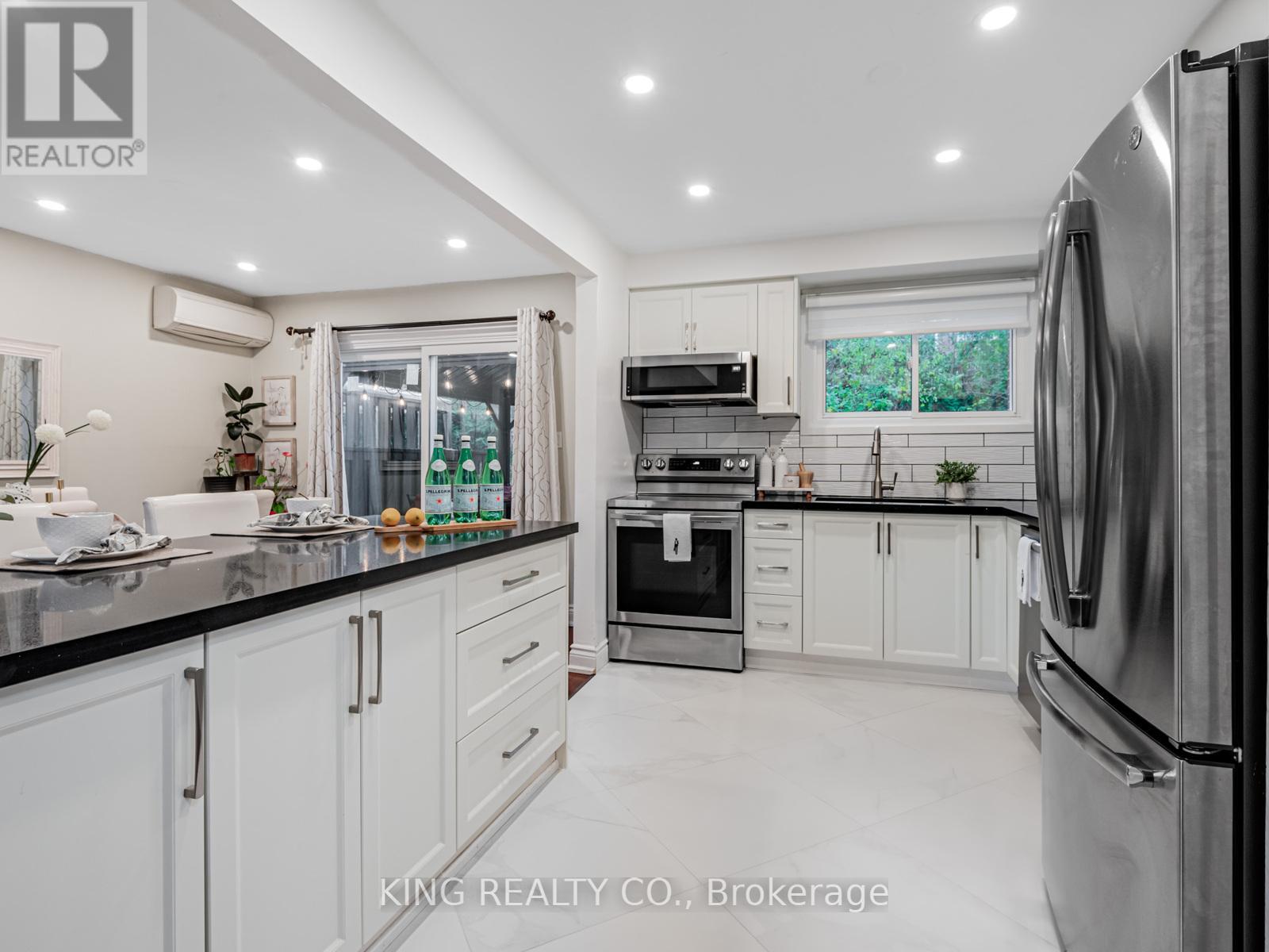 2 - 909 King Street W, Oshawa, Ontario  L1J 2L4 - Photo 6 - E12557116