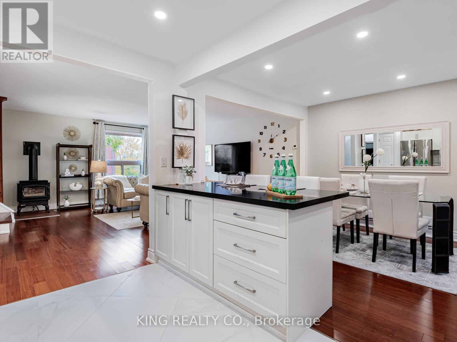 2 - 909 King Street W, Oshawa, Ontario  L1J 2L4 - Photo 9 - E12557116