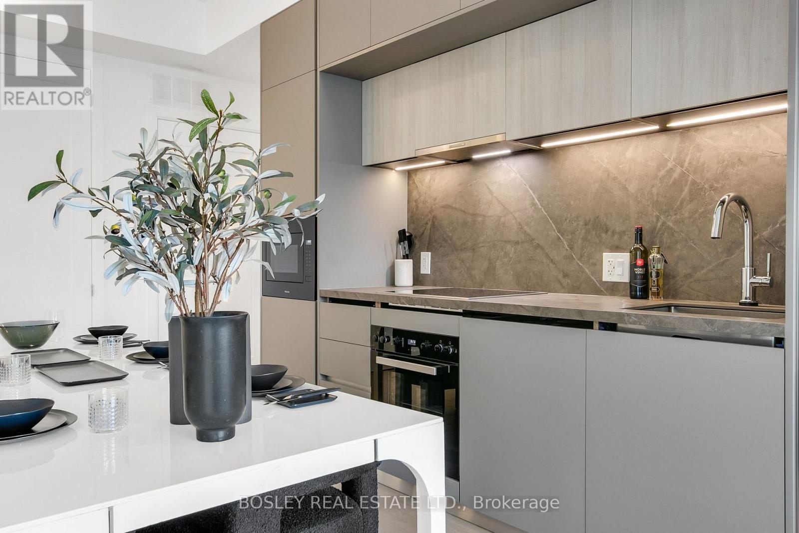 504 - 800 Broadview Avenue, Toronto, Ontario  M4K 2P7 - Photo 14 - E12557126