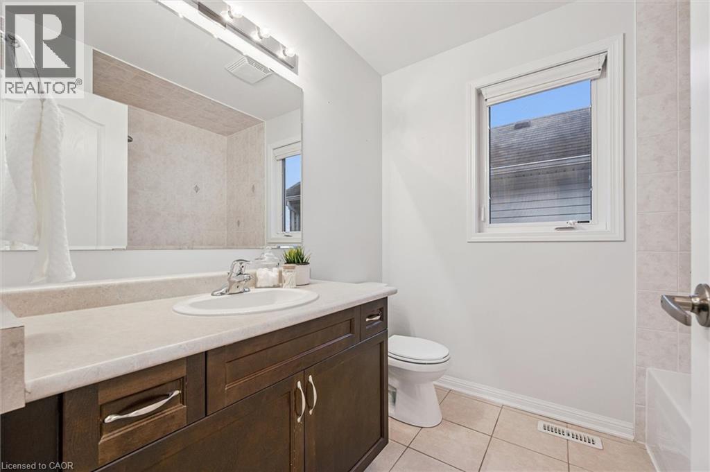 86 Michigan Avenue, Cambridge, Ontario N3C 0C9 - Photo 33 - 40787766