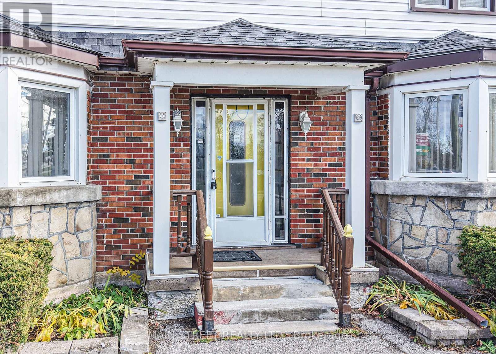 2263 Hwy 12 Highway, Ramara, Ontario  L0K 1B0 - Photo 2 - S12555492