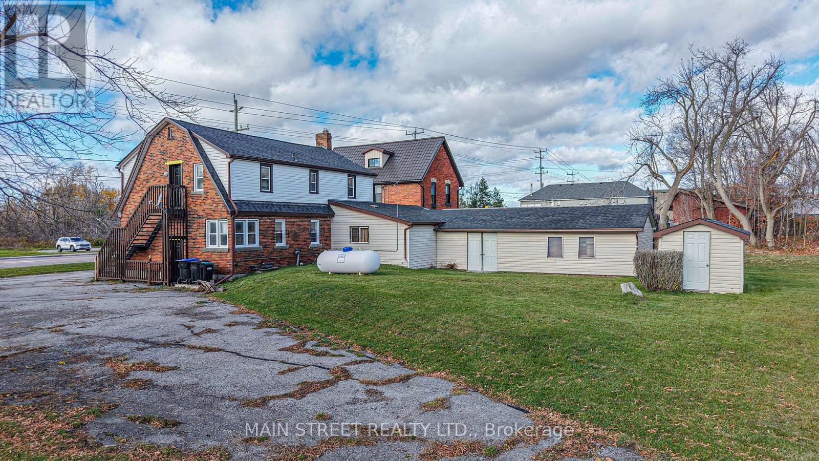 2263 Hwy 12 Highway, Ramara, Ontario  L0K 1B0 - Photo 4 - S12555492