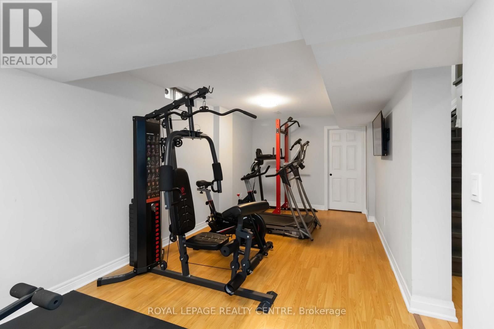 466 Malaga Road, Mississauga, Ontario  L5B 3W2 - Photo 30 - W12510290