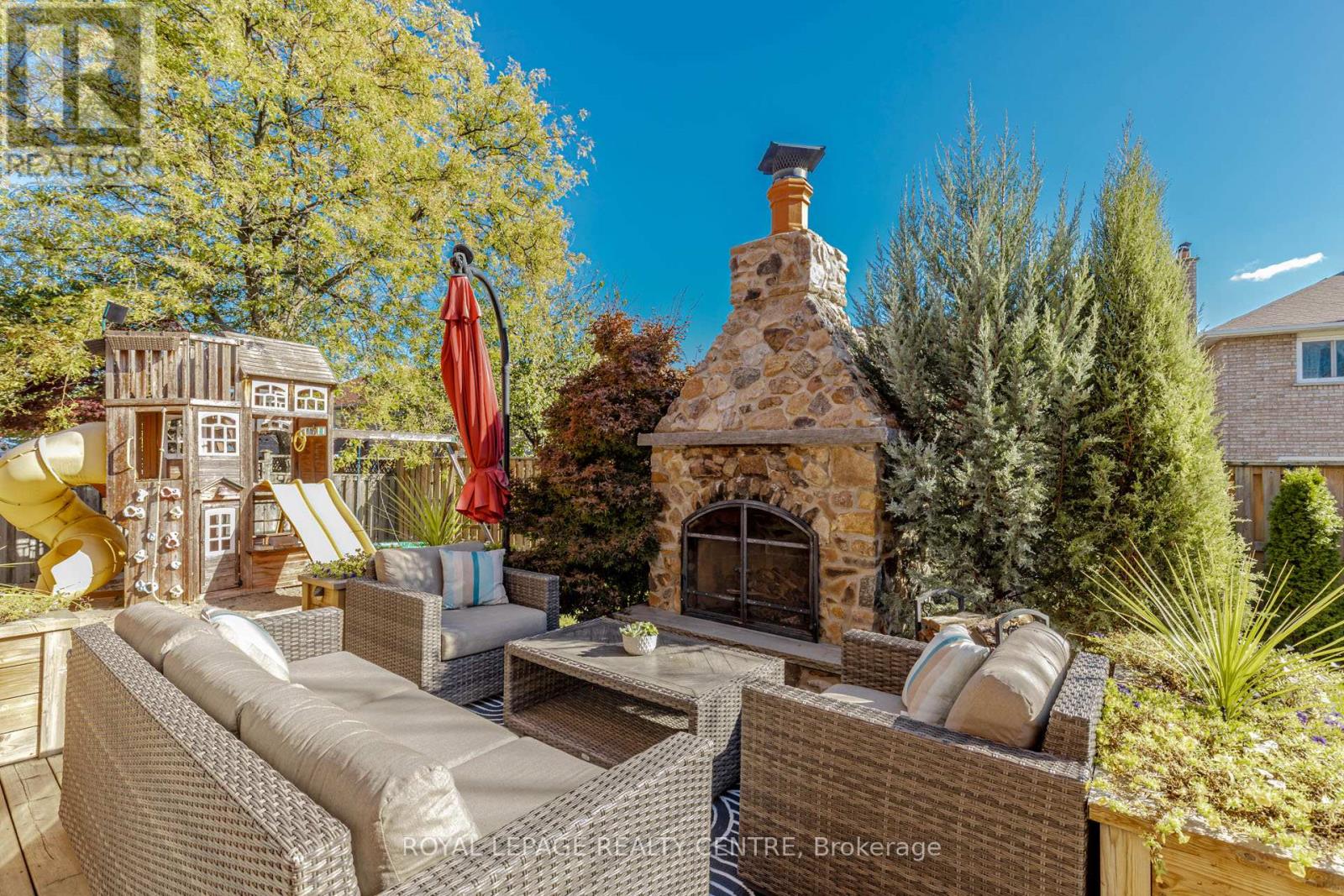 466 Malaga Road, Mississauga, Ontario  L5B 3W2 - Photo 33 - W12510290