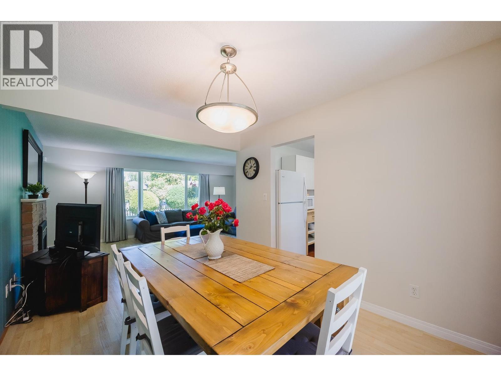21632 Exeter Avenue, Maple Ridge, British Columbia V2X 4M8 - Photo 6 - R3068597