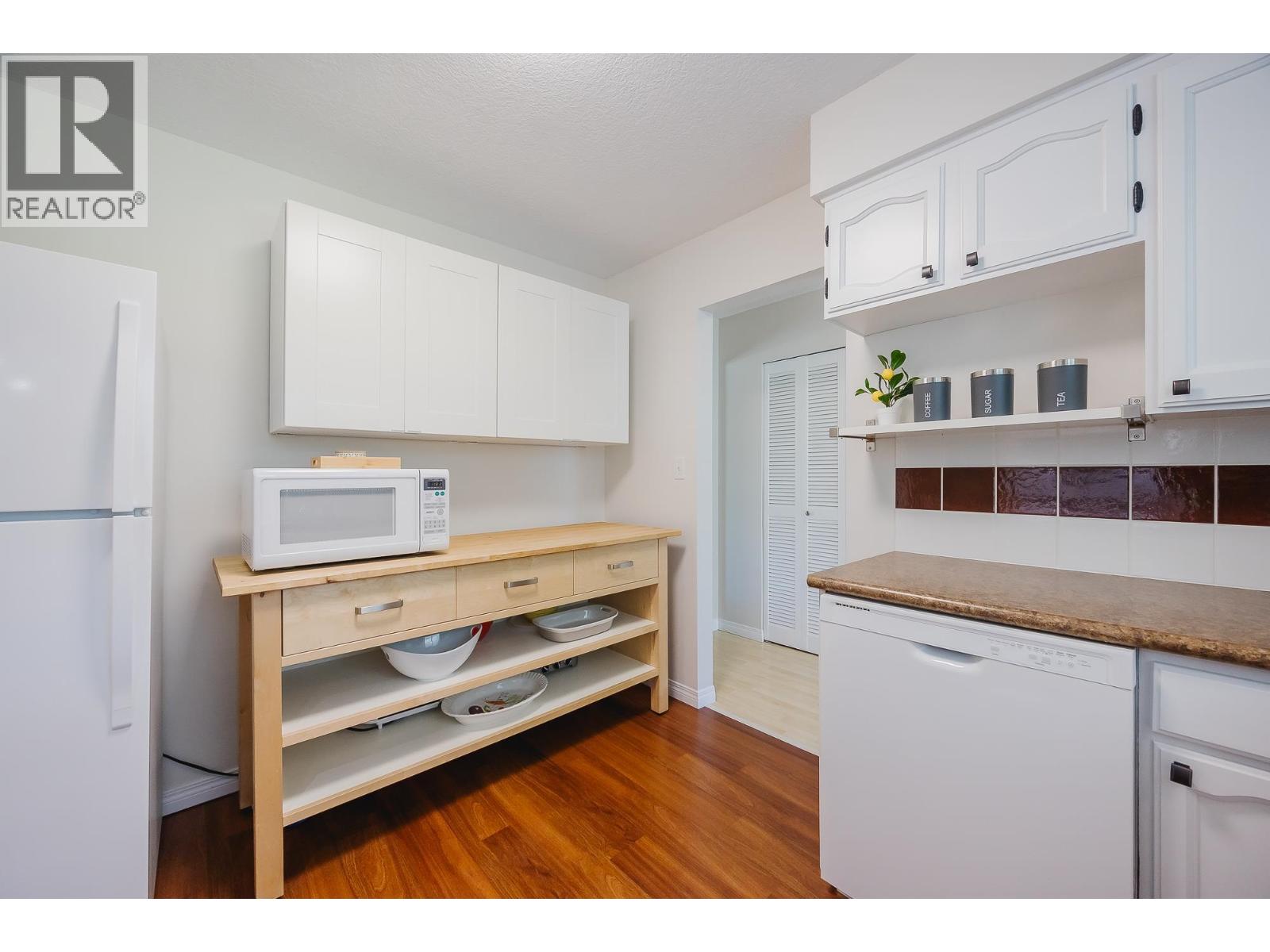 21632 Exeter Avenue, Maple Ridge, British Columbia V2X 4M8 - Photo 9 - R3068597