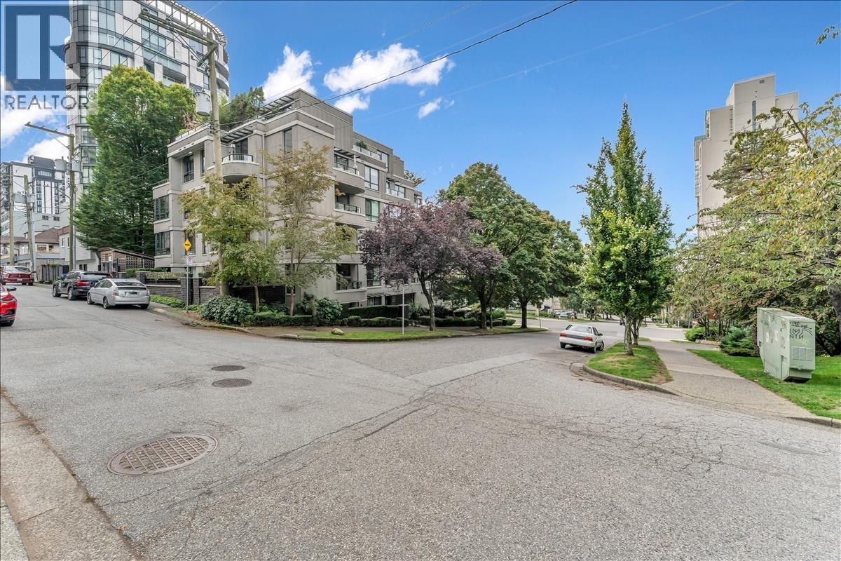 401 1330 Jervis Street, Vancouver, British Columbia  V6E 2E3 - Photo 28 - R3068568
