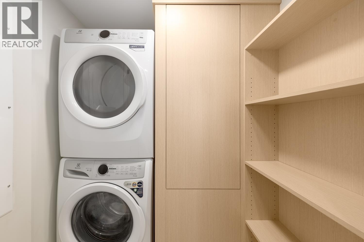 5405 Wales Street, Vancouver, British Columbia  V5R 3M9 - Photo 11 - R3068425