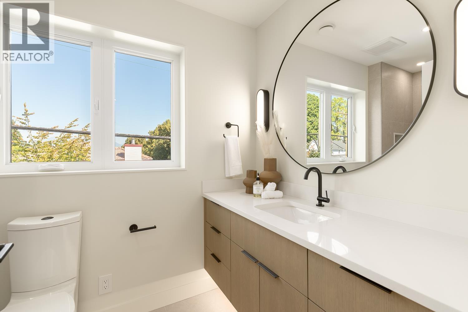 5405 Wales Street, Vancouver, British Columbia  V5R 3M9 - Photo 9 - R3068425