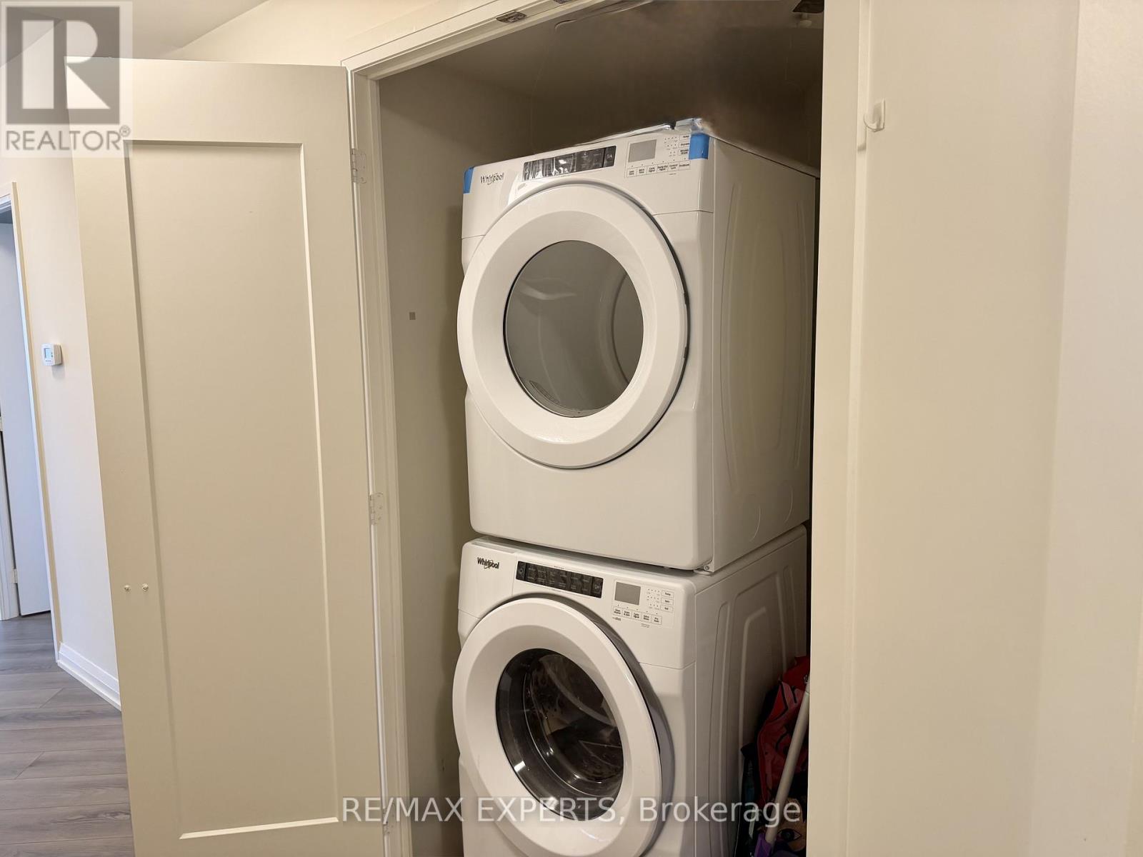 2424 - 9000 Jane Street, Vaughan, Ontario  L4K 0M6 - Photo 14 - N12557122