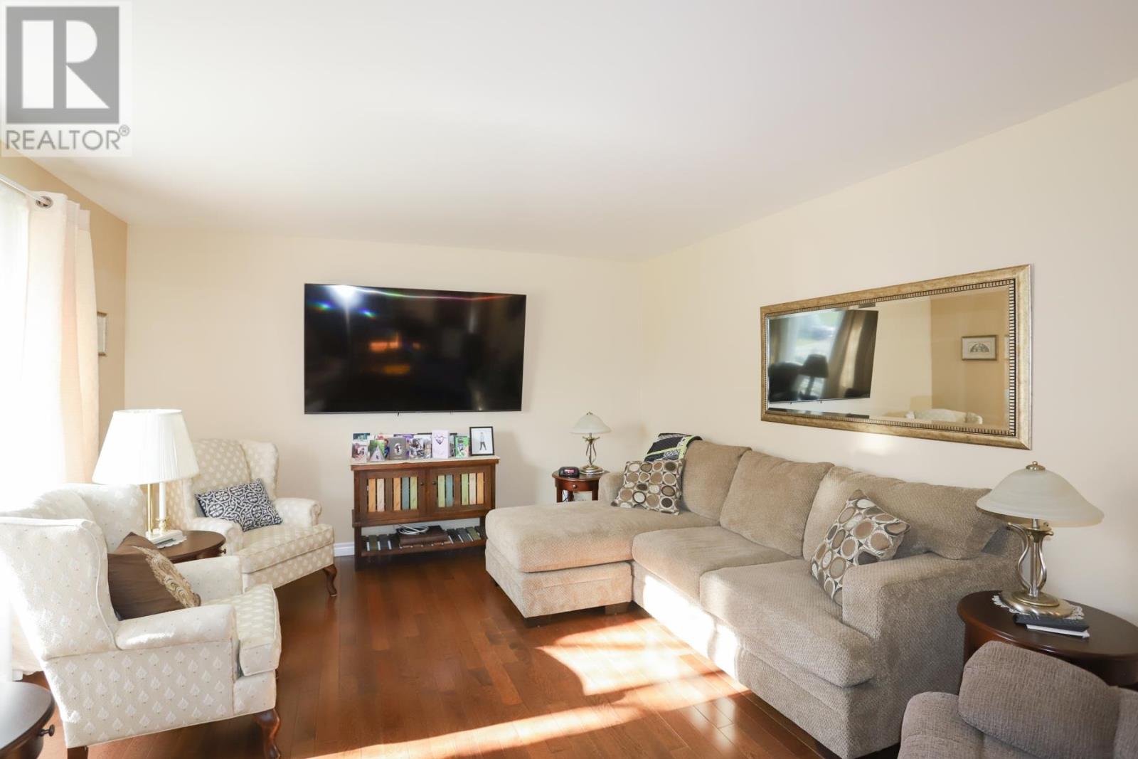 38 South Market St, Sault Ste Marie, Ontario  P6A 5G4 - Photo 9 - SM253057