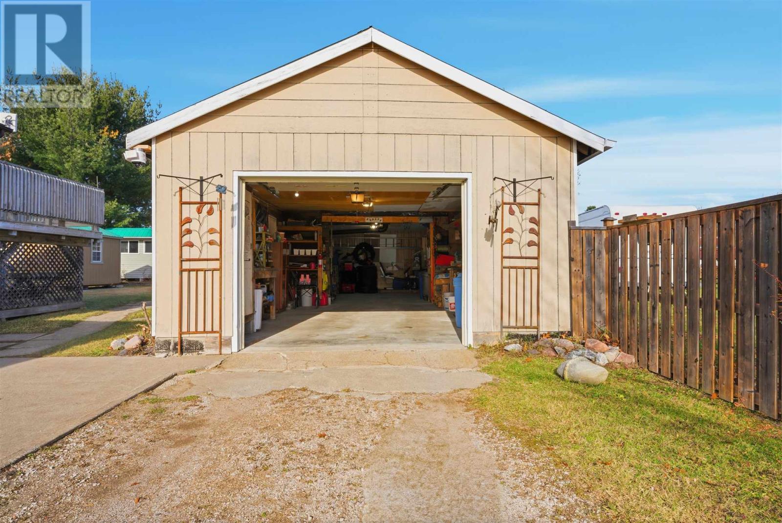 11 John St, Iron Bridge, Ontario  P0R 1H0 - Photo 38 - SM253302