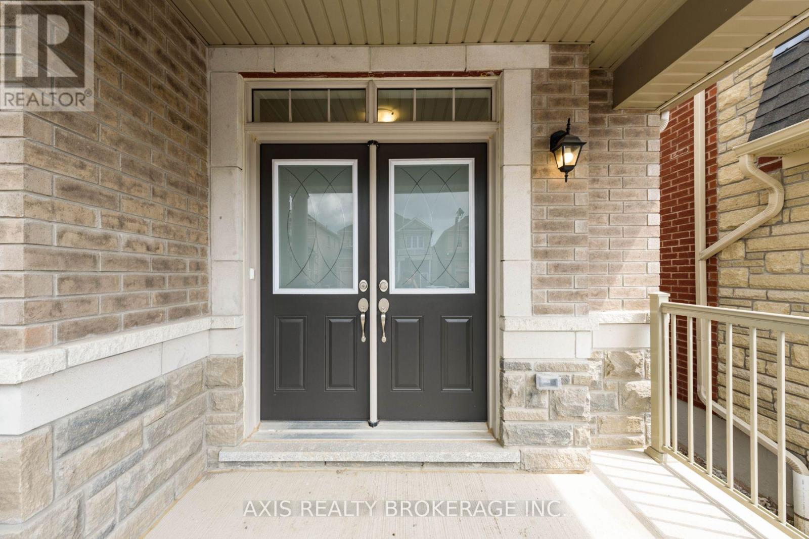 4015 Eternity Way, Oakville, Ontario  L6H 7B6 - Photo 2 - W12557108