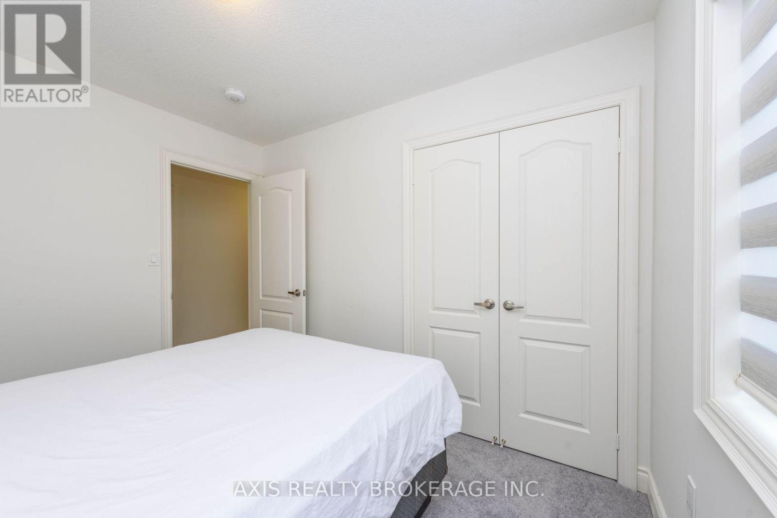 4015 Eternity Way, Oakville, Ontario  L6H 7B6 - Photo 38 - W12557108