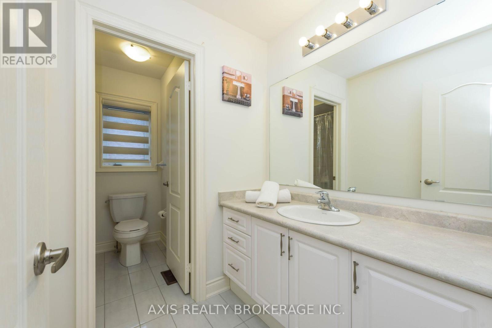 4015 Eternity Way, Oakville, Ontario  L6H 7B6 - Photo 39 - W12557108