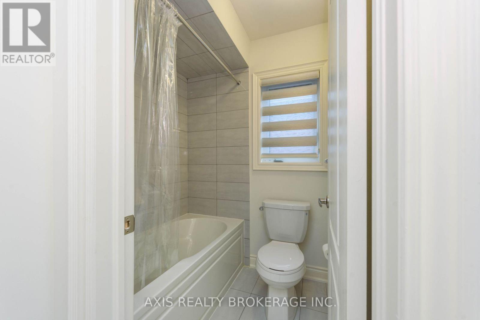 4015 Eternity Way, Oakville, Ontario  L6H 7B6 - Photo 40 - W12557108