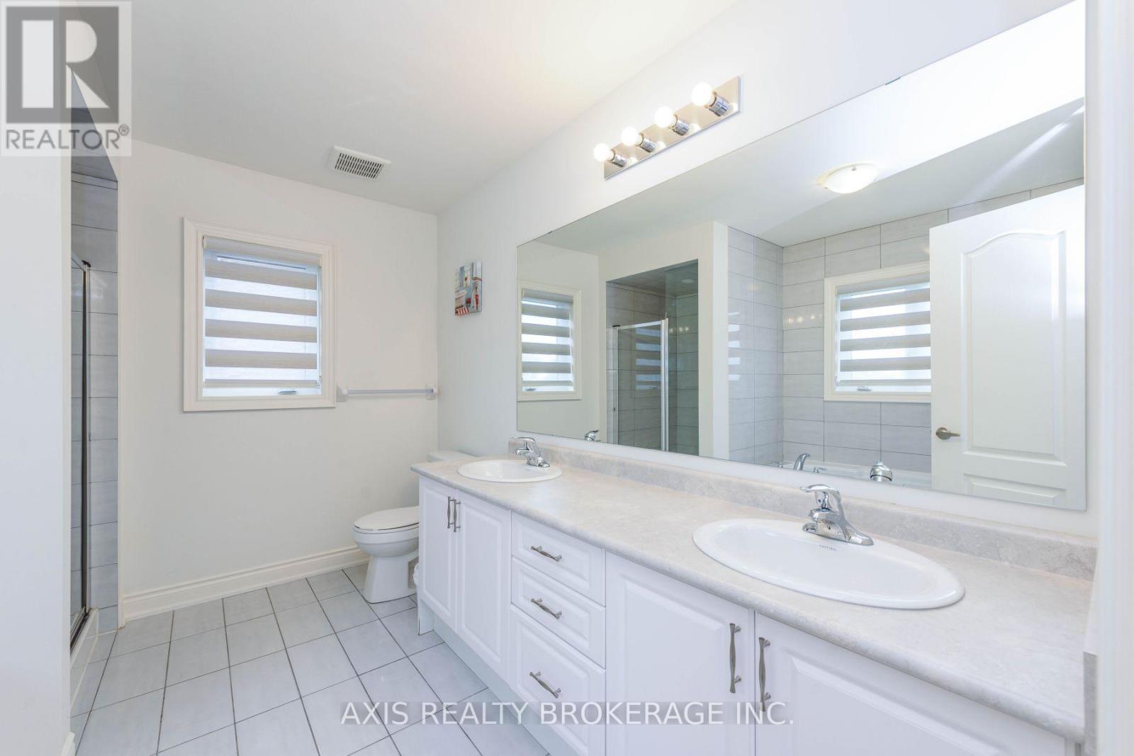 4015 Eternity Way, Oakville, Ontario  L6H 7B6 - Photo 45 - W12557108