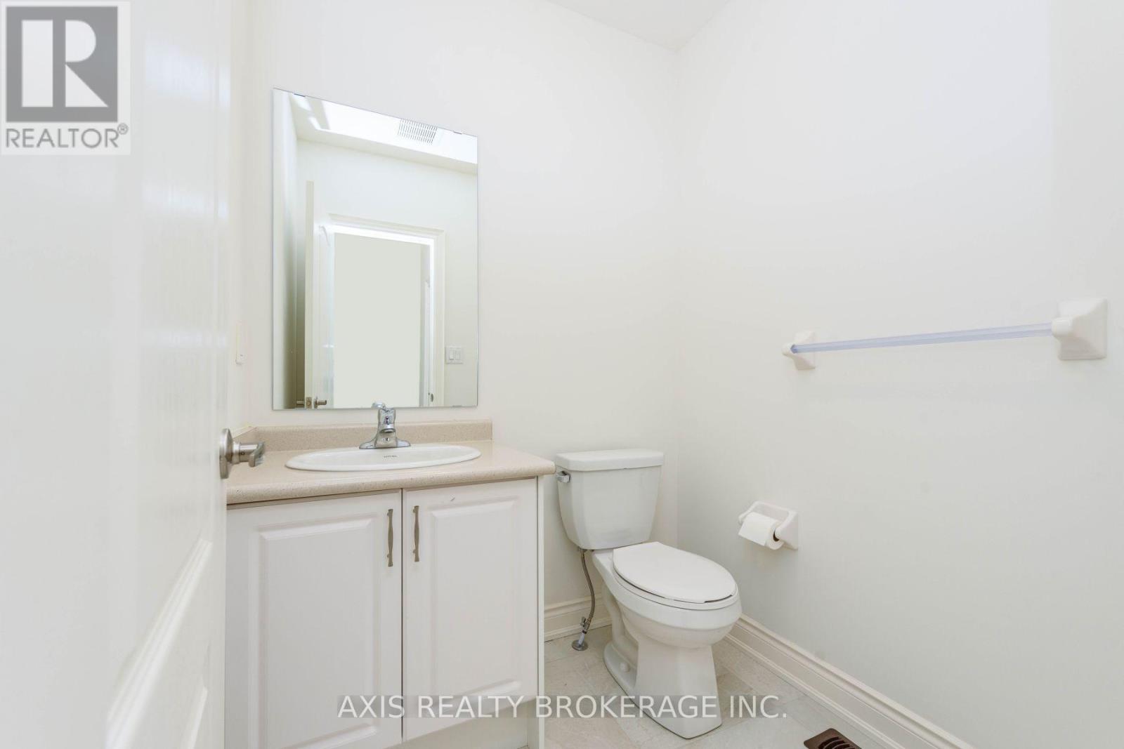4015 Eternity Way, Oakville, Ontario  L6H 7B6 - Photo 6 - W12557108