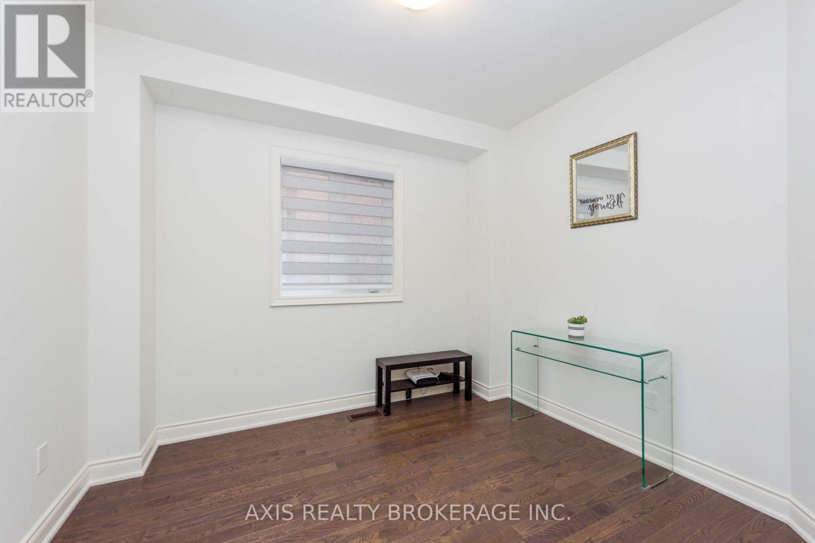 4015 Eternity Way, Oakville, Ontario  L6H 7B6 - Photo 8 - W12557108