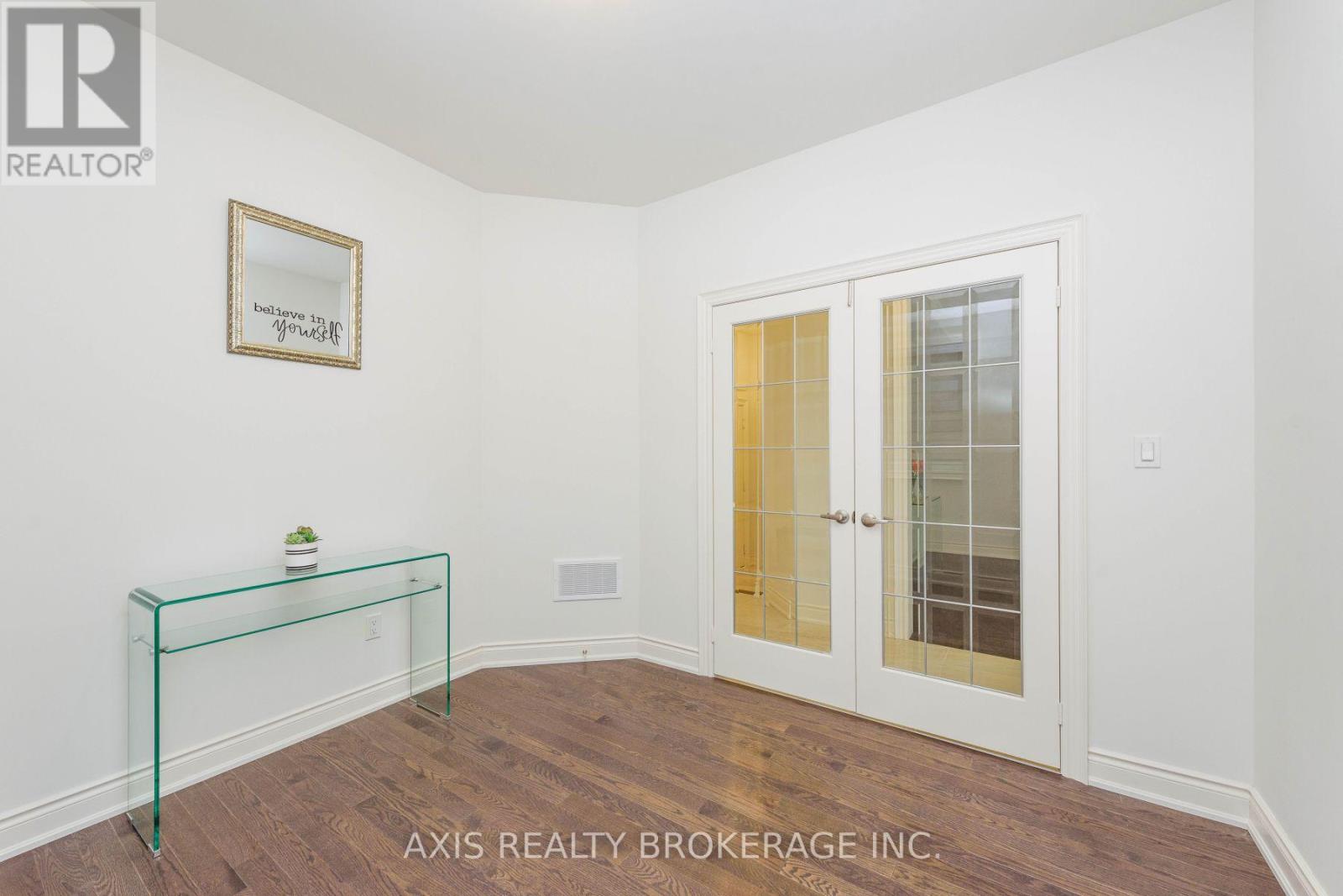 4015 Eternity Way, Oakville, Ontario  L6H 7B6 - Photo 9 - W12557108