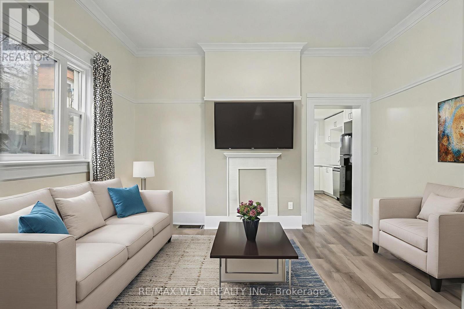 287 Hunter Street E, Hamilton, Ontario  L8N 1N5 - Photo 2 - X12557112