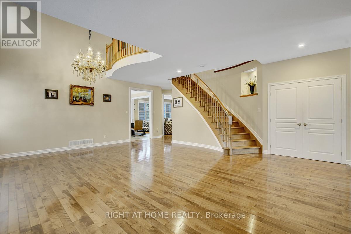 523 Landswood Way, Ottawa, Ontario  K2S 0A6 - Photo 8 - X12557148