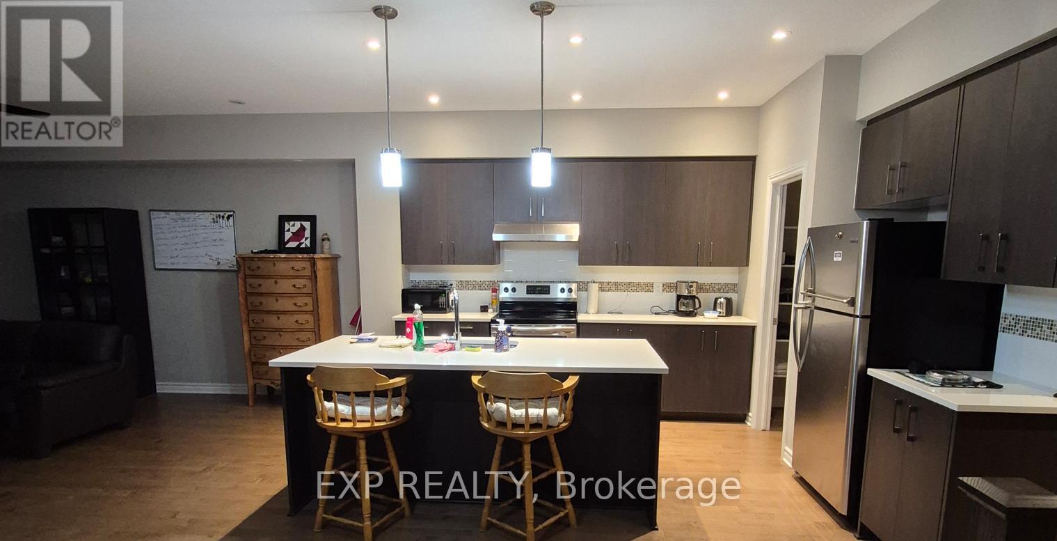 448 Markdale Terrace, Ottawa, Ontario K4M 0E2 - Photo 9 - X12557178