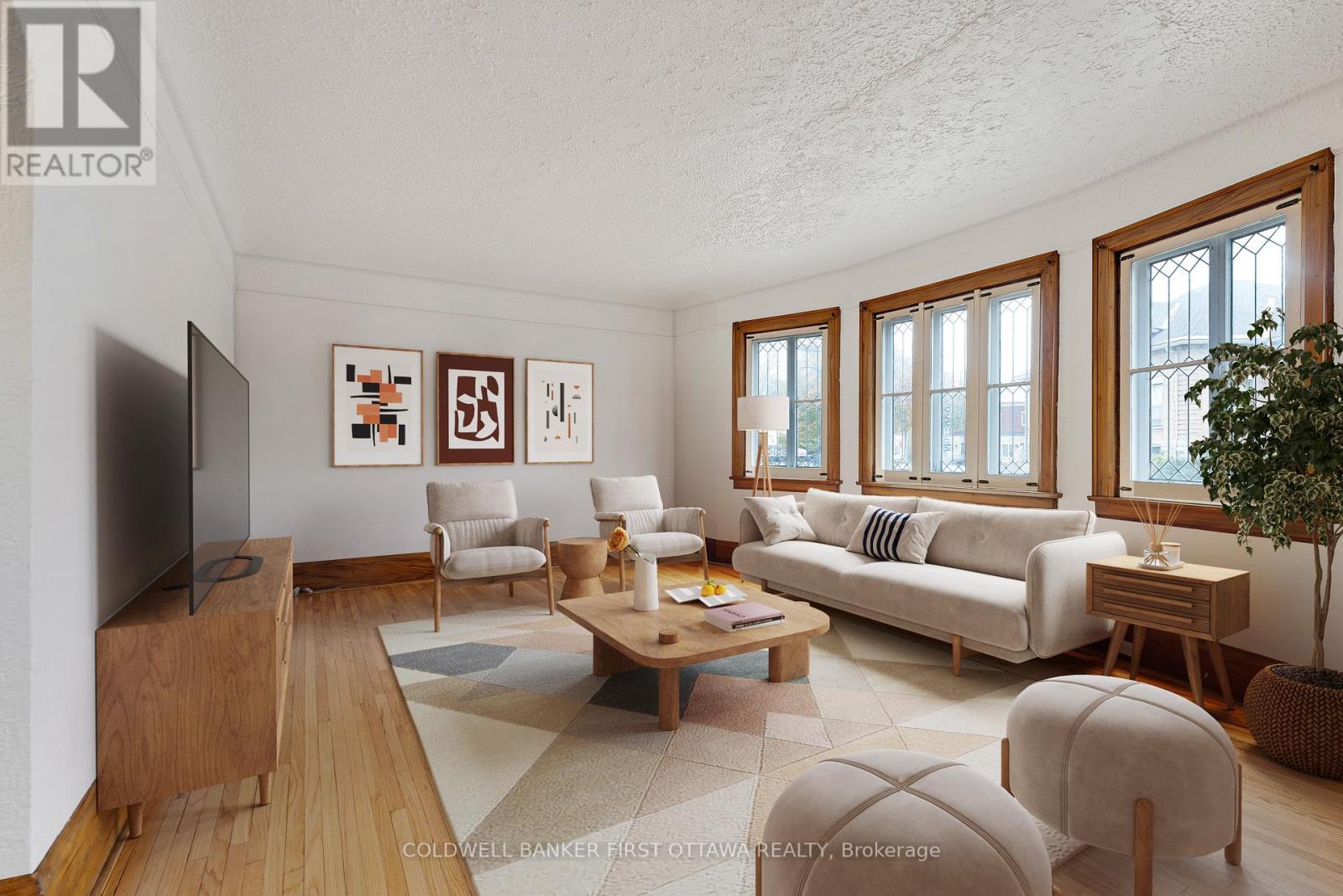 2 Gladstone Avenue, Smiths Falls, Ontario K7A 1R3 - Photo 10 - X12557184