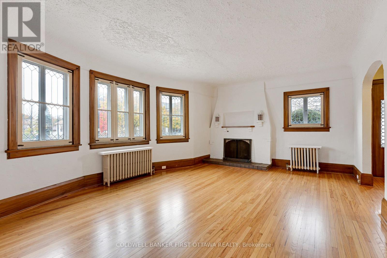 2 Gladstone Avenue, Smiths Falls, Ontario K7A 1R3 - Photo 12 - X12557184