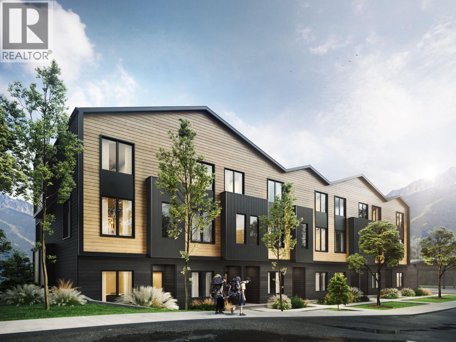 1004 Fourth Street Unit# 10, Revelstoke, British Columbia