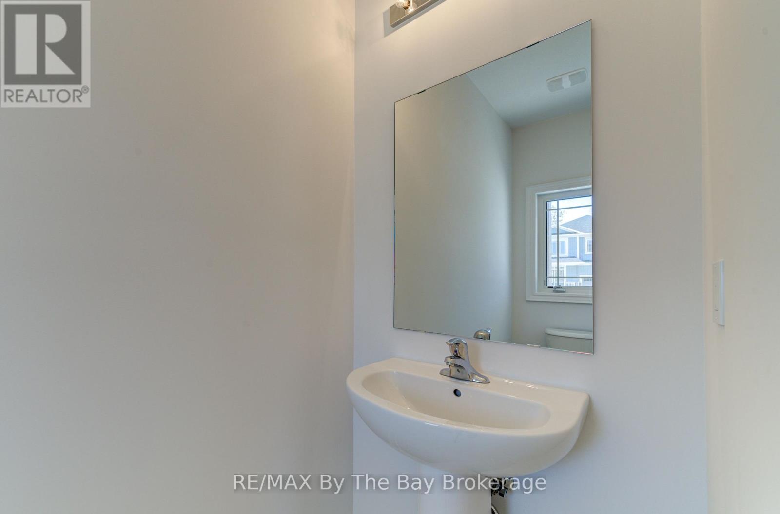 16 Misty Ridge Road, Wasaga Beach, Ontario L9Z 0R8 - Photo 31 - S12557182