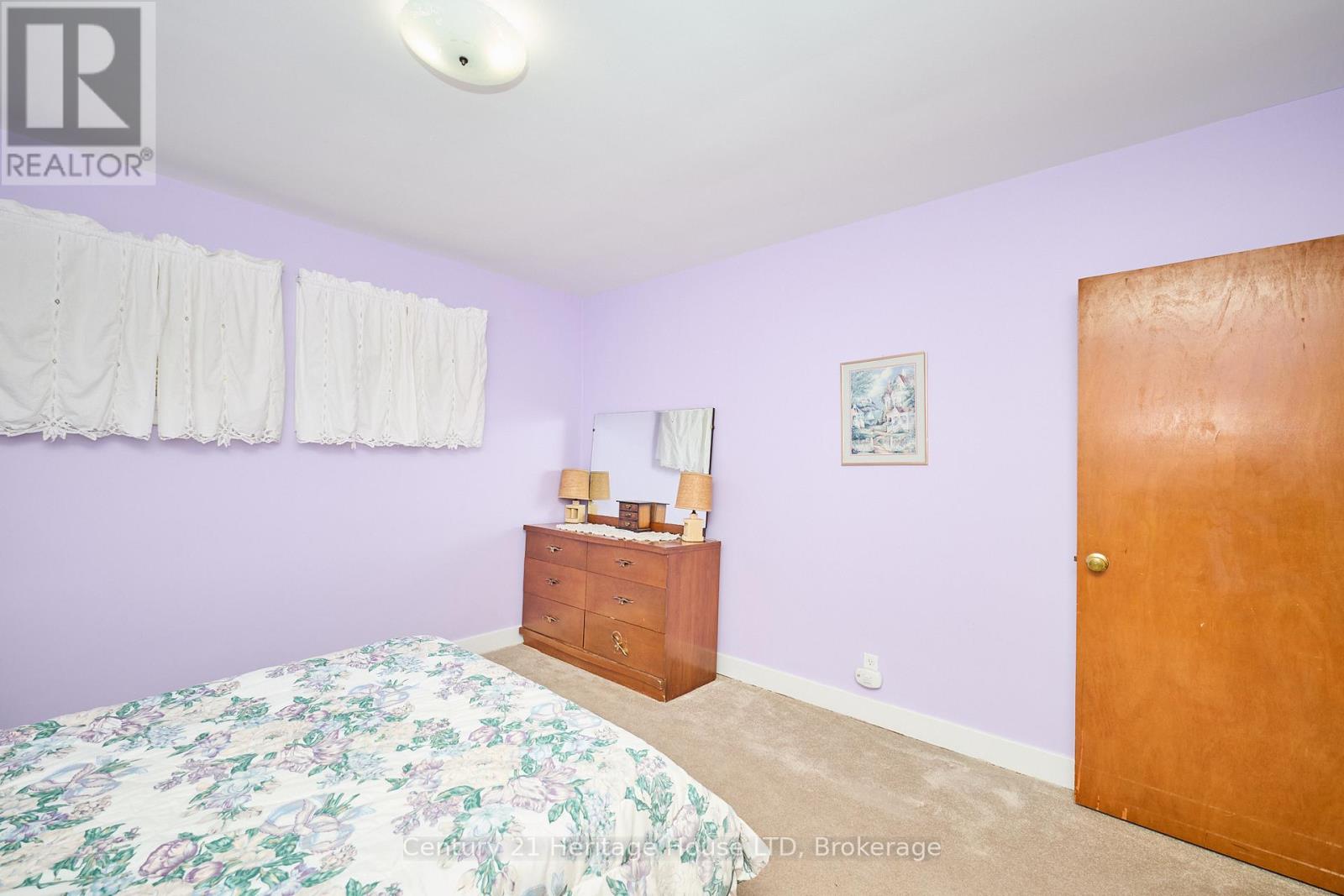 6281 Burdette Drive, Niagara Falls, Ontario L2E 5H1 - Photo 14 - X12436995