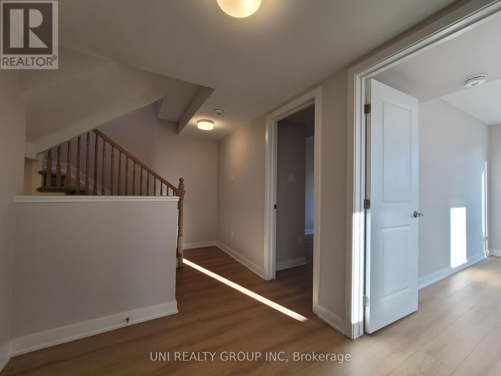 702 Mishi Private, Ottawa, Ontario K1K 5C5 - Photo 23 - X12557132