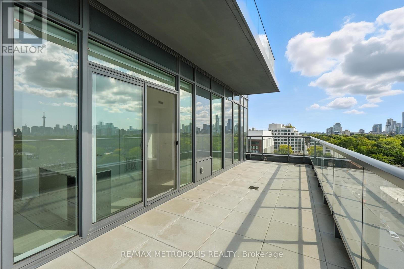 815 - 500 Dupont Street, Toronto, Ontario  M6G 0B8 - Photo 12 - C12557194