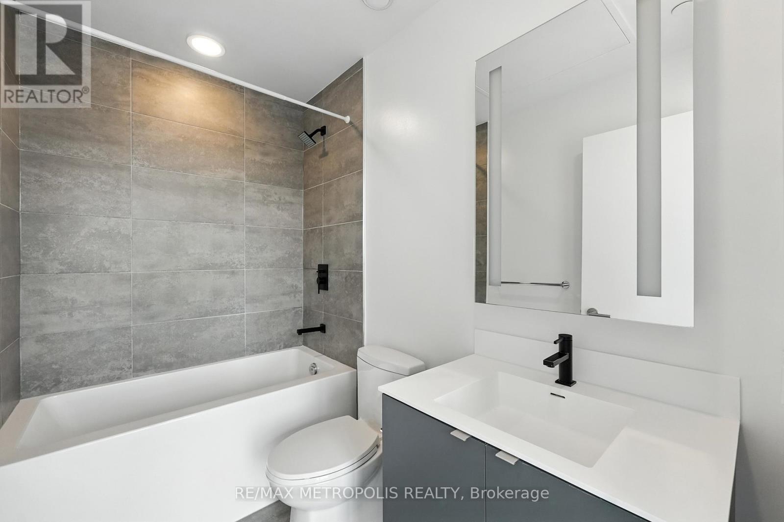 815 - 500 Dupont Street, Toronto, Ontario  M6G 0B8 - Photo 8 - C12557194